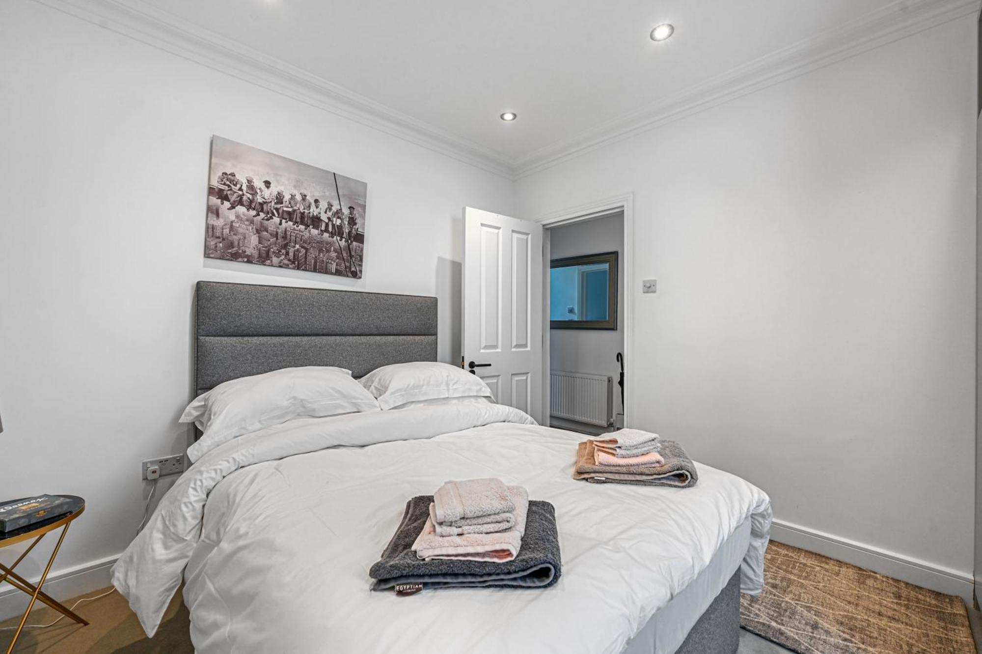 Hébergement de vacances Knightsbridge 3 Bedroom 1 Minute Harrods *