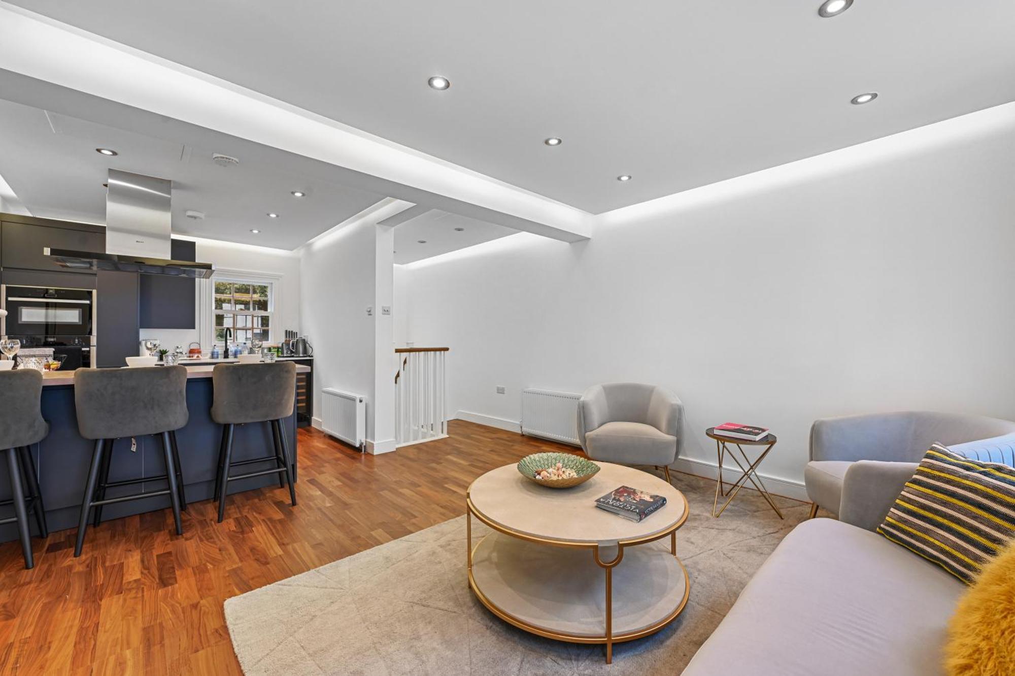 Hébergement de vacances Knightsbridge 3 Bedroom 1 Minute Harrods *